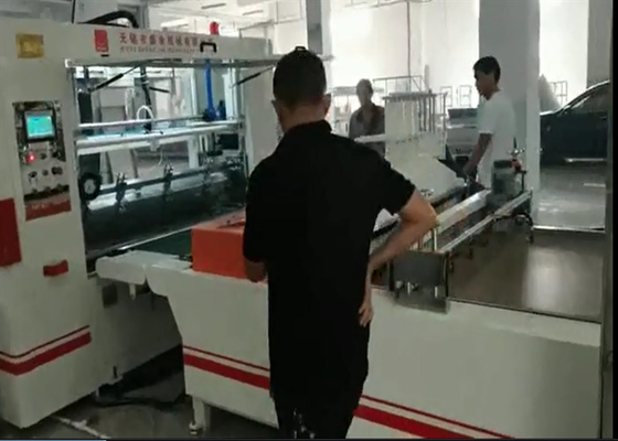 Automatyczna maszyna do laminowania PVC Akrylowy arkusz PET HPL 20m / min